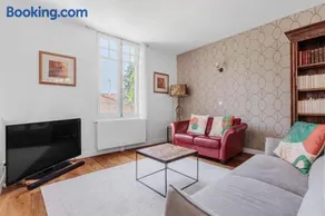 House with terrace and barbecue in Toulouse - Image 1