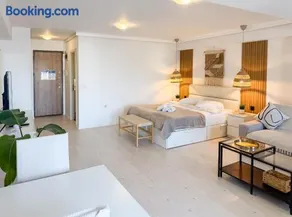 Airport Residence - Across from Otopeni Airport - Image 2