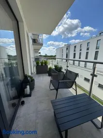 MERLIN Apartments - Image 1