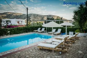 Marina Hotel - Image 5