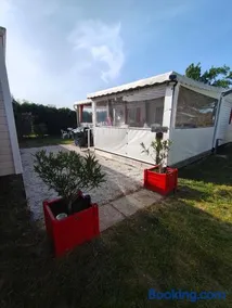 Mobil home climatisé au Domaine Lalande à Mimizan - Image 1