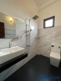 Rest Inn Tourist Hotel - Image 3
