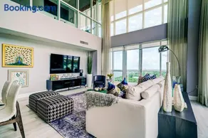 Luxury 2-story Penthouse located in Coconut Grove Hotel-includes Parking - Image 2