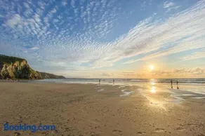 Castaways - Image 5