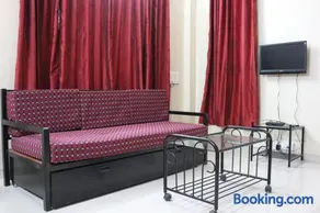 Private Garden Bungalow, Main Road Connected - Om Bungalow, Happy Stay, Mahabaleshwar - Image 4