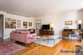 Lisbon Glamorous House - Image 1