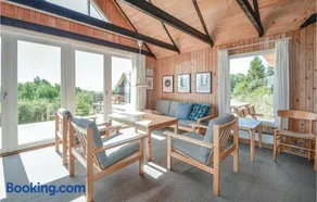 Three-Bedroom Holiday Home In Knebel - Image 3