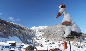 Appartement adapté aux familles avec barbecue, sauna et jardin | Vue montagne - Image 4