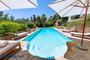 Can Torres con piscina y jardín, santa Gertrudis - Image 2