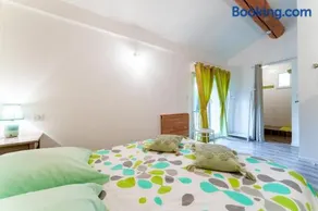 Chambre Olive Verte - Image 3