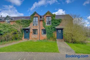 Marshwood Manor Cottages by Group Retreats - Image 5
