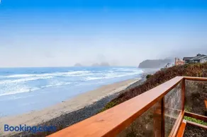 Blue Sea Oceanfront Cottage - Image 3