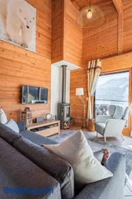Beautiful 2 Bed Chalet Morzine - Image 3