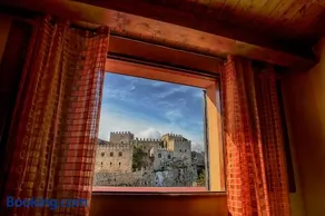 Casa Vacanze Caccamo Santa Lucia - Image 1