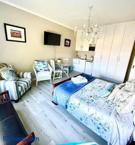 Hermanus Sea view room - Image 1