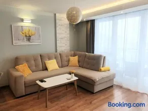 Apartament Jurajska Plaza, prywatne miejsce parkingowe , Targi - Image 1