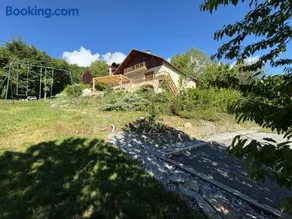 Gîte confort 15 couchages, vue panoramique Montagne Hautes Alpes, Terrasses - Image 2