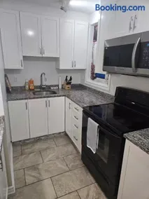 Suitestay Apartments Hotel - Image 2