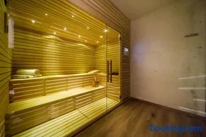 Luxury Villa Loma 2 - Image 2