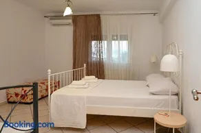 Aurevia Villa Standard - Image 1