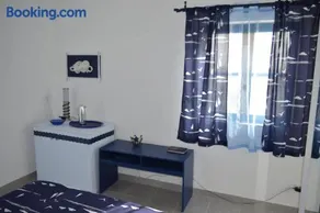 Yacht Club Sal - Image 4