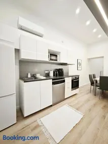 Vibe City Apartment - Image 2
