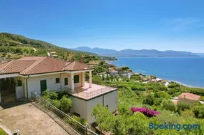 Villa Laura Pioppi - Image 1