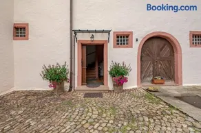 historische Mühle mit großem Garten - Image 2