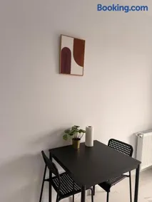 Rodin Residence-New Apartment with Self Check In - Image 3