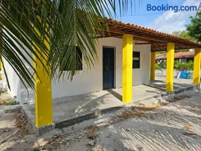 Aconchegante casa perto da praia da Enseada dos Golfinhos OBS não é Jaguaribe - Image 2