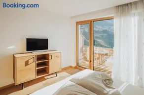 Ferienwohnung Oberegghof Hirzer mit Bergblick, Pool und WLAN - Image 2