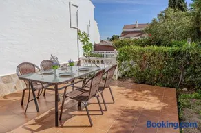 Maison de vacances avec jardin, internet haut débit et barbecue | Vue jardin - Image 5