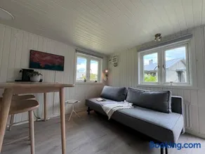 Newly renovated guest house 200 meters from the beach - Image 4