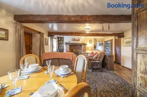 Drawell Cottage - Situated on a working farm - Image 4