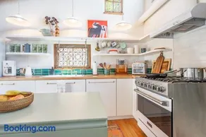Stunning Artful Adobe - Super Walkable Location - Cozy and Comfortable - Image 3