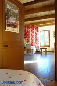 Au Bout De La Route - Image 1
