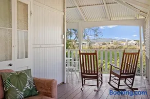 Riverfront Cottage - Image 5