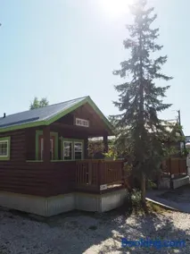 Klondike Kate's Cabins - Image 1