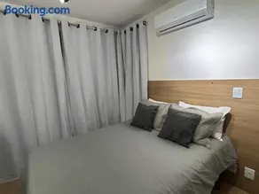 Uni Home 301 - Boa Viagem - conforto e estilo com estacionamento grátis - Image 2