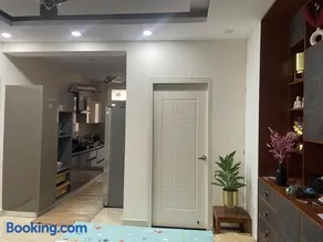 3BHK Corner Flat with Huge Balcony - Image 2