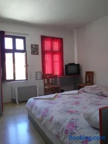 Guest House - Batak - Image 2