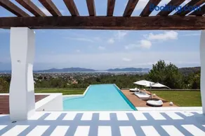 Chic and Stylish 6 Bedroom Villa in Ibiza, 1039 - Image 3