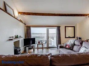 2 Bed in Ravenglass SZ409 - Image 3