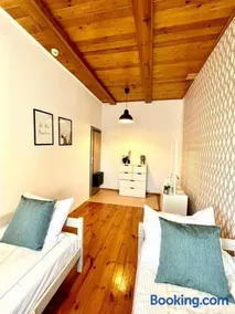 Lodge - Image 1