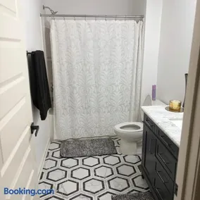 Shared Home - Image 4