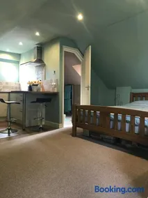Somersall Park Studio - Image 4
