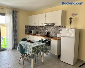 LOTUS STUDIO APARTMENT NORTH - Image 3