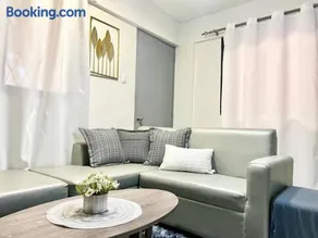 Suite Dreams Staycation - Cozy 2-BR - Wi-Fi Garden Kitchen - Image 5