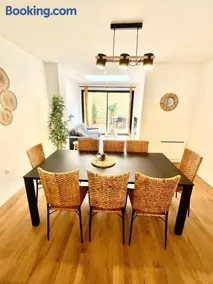 Maison familiale 3 chambres avec terrasse - Image 2