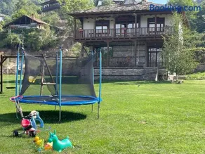 Leshten Guest Homes - Image 2